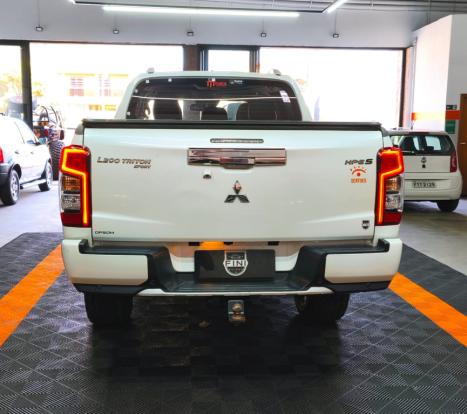 MITSUBISHI L 200 Triton 2.4 16V SPORT HPE-S 4X4 CABINE DUPLA TURBO DIESEL AUTOMTICO, Foto 7