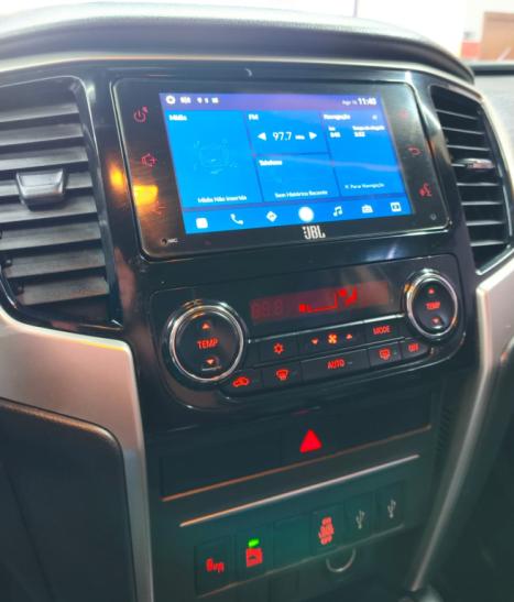 MITSUBISHI L 200 Triton 2.4 16V SPORT HPE-S 4X4 CABINE DUPLA TURBO DIESEL AUTOMTICO, Foto 12