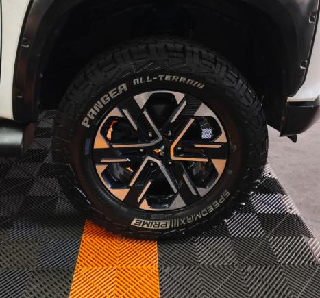MITSUBISHI L 200 Triton 2.4 16V SPORT HPE-S 4X4 CABINE DUPLA TURBO DIESEL AUTOMTICO, Foto 16