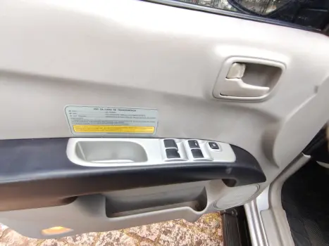 MITSUBISHI L 200 Triton 3.2 16V GLX 4X4 CABINE DUPLA TURBO DIESEL INTERCOOLER, Foto 9