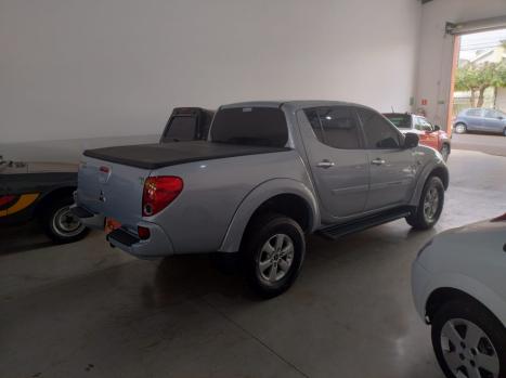 MITSUBISHI L 200 Triton 3.2 16V HPE 4X4 CABINE DUPLA TURBO DIESEL INTERCOOLER AUTOMTICO, Foto 3
