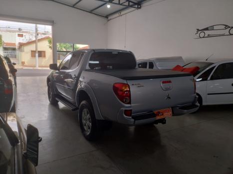 MITSUBISHI L 200 Triton 3.2 16V HPE 4X4 CABINE DUPLA TURBO DIESEL INTERCOOLER AUTOMTICO, Foto 4