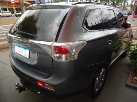 MITSUBISHI Outlander 2.0 16V 4P AUTOMTICO, Foto 4