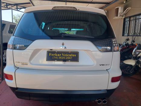 MITSUBISHI Outlander 3.0 V6 24V 4P 4X4 AUTOMTICO, Foto 4