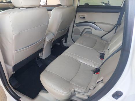 MITSUBISHI Outlander 3.0 V6 24V 4P 4X4 AUTOMTICO, Foto 8