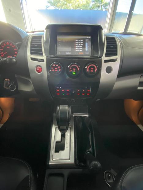 MITSUBISHI Pajero 3.2 16V 4P 4X4 7 LUGARES HPE TURBO DIESEL INTERCOOLER AUTOMTICO, Foto 22