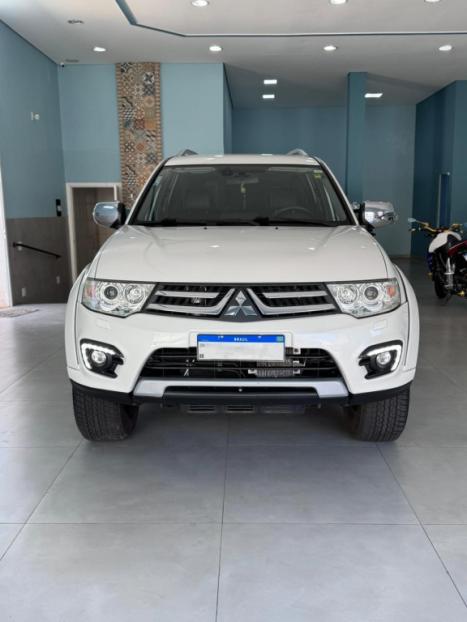 MITSUBISHI Pajero Dakar 3.5 V6 24V 4P HPE FLEX 4X4 7 LUGARES AUTOMTICO, Foto 4