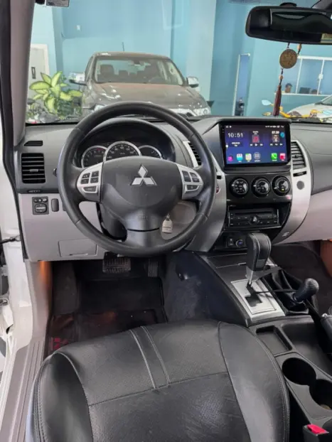 MITSUBISHI Pajero Dakar 3.5 V6 24V 4P HPE FLEX 4X4 7 LUGARES AUTOMTICO, Foto 11
