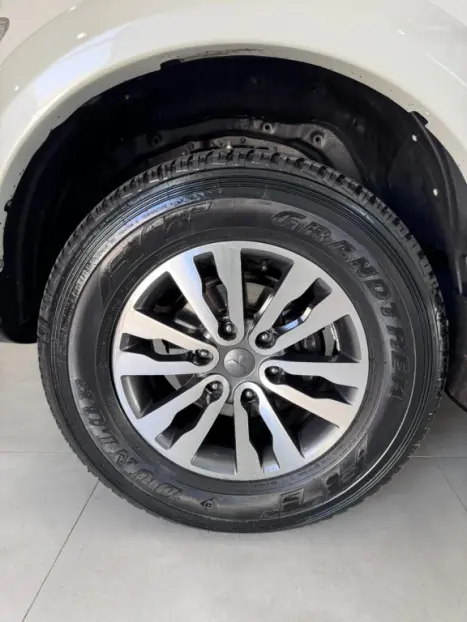 MITSUBISHI Pajero Dakar 3.5 V6 24V 4P HPE FLEX 4X4 7 LUGARES AUTOMTICO, Foto 19