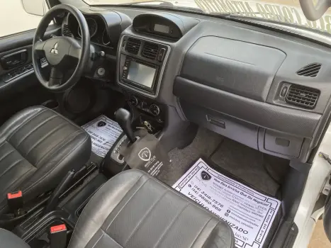 MITSUBISHI Pajero TR4 2.0 16V 4P, Foto 15