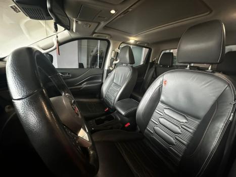 NISSAN Frontier 2.3 16V PRO4X CABINE DUPLA 4X4 BI-TURBO DIESEL AUTOMTICO, Foto 15