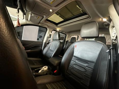 NISSAN Frontier 2.3 16V PRO4X CABINE DUPLA 4X4 BI-TURBO DIESEL AUTOMTICO, Foto 18