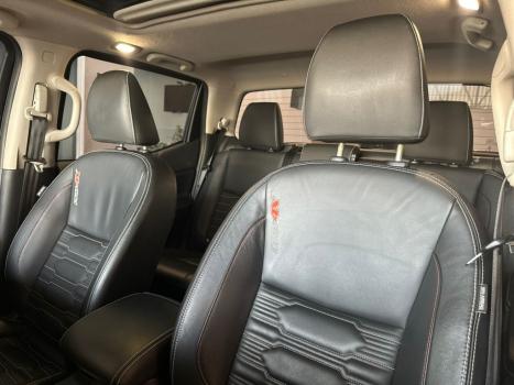NISSAN Frontier 2.3 16V PRO4X CABINE DUPLA 4X4 BI-TURBO DIESEL AUTOMTICO, Foto 26