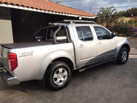 NISSAN Frontier 2.3 16V SE 4X4 CABINE DUPLA BI-TURBO DIESEL AUTOMTICO, Foto 2