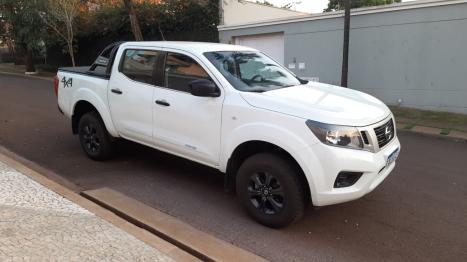 NISSAN Frontier 2.3 16V S 4X4 CABINE DUPLA BI-TURBO DIESEL, Foto 2