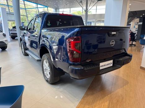 NISSAN Frontier 2.3 16V XE 4X4 CABINE DUPLA BI-TURBO DIESEL AUTOMTICO, Foto 11