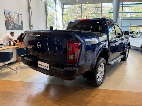 NISSAN Frontier 2.3 16V XE 4X4 CABINE DUPLA BI-TURBO DIESEL AUTOMTICO, Foto 9