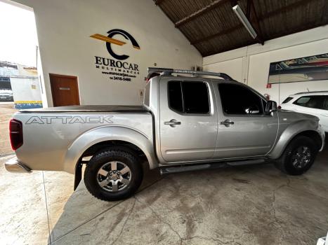 NISSAN Frontier 2.5 SE 4X4 ATTACK TURBO DIESEL CABINE DUPLA, Foto 7