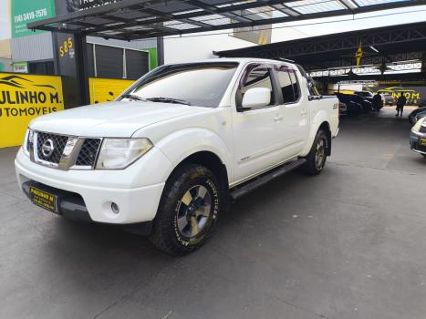 NISSAN Frontier 2.5 SE 4X4 TURBO DIESEL CABINE DUPLA, Foto 3