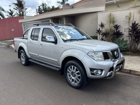 NISSAN Frontier 2.5 SL 4X4 TURBO DIESEL CABINE DUPLA AUTOMTICO, Foto 9