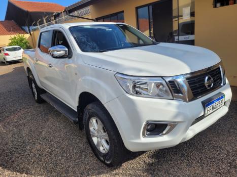 NISSAN Frontier 2.5 SE 4X4 ATTACK TURBO DIESEL CABINE DUPLA, Foto 2