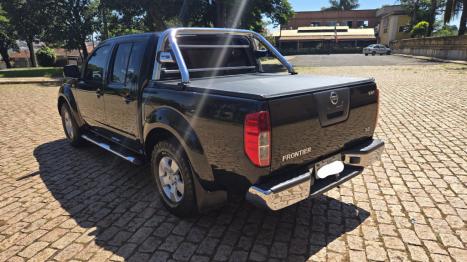 NISSAN Frontier 2.5 XE TURBO DIESEL CABINE DUPLA, Foto 3