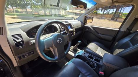 NISSAN Frontier 2.5 XE TURBO DIESEL CABINE DUPLA, Foto 9