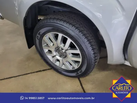 NISSAN Frontier 2.5 SL 4X4 TURBO DIESEL CABINE DUPLA AUTOMTICO, Foto 3