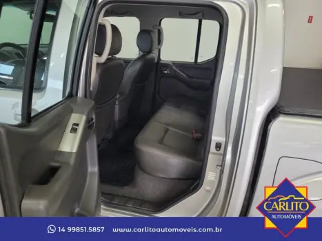 NISSAN Frontier 2.5 SL 4X4 TURBO DIESEL CABINE DUPLA AUTOMTICO, Foto 7