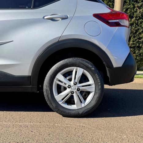 NISSAN Kicks 1.6 16V 4P FLEXSTART S DIRECT X-TRONIC AUTOMTICO CVT, Foto 14