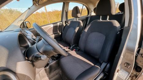 NISSAN March 1.0 12V 4P S FLEX, Foto 6
