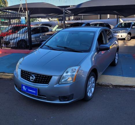 NISSAN Sentra 2.0 16V 4P, Foto 3