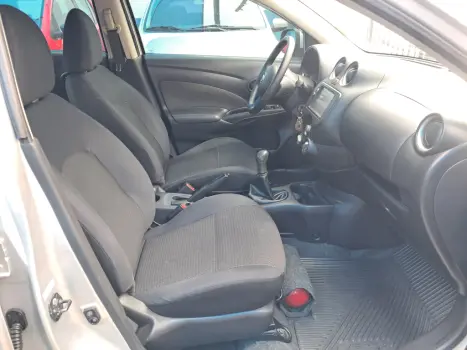 NISSAN Versa Sedan 1.6 16V 4P FLEX SV, Foto 8