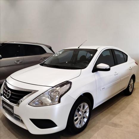 NISSAN Versa Sedan 1.6 16V 4P FLEX SV, Foto 3