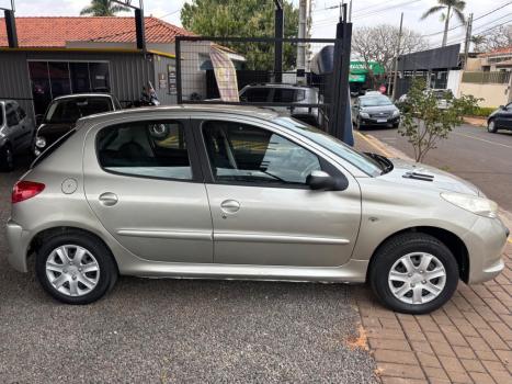 PEUGEOT 207 Hatch 1.4 XR FLEX, Foto 4