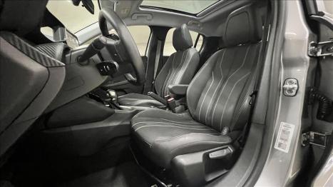 PEUGEOT 208 1.0 12V 4P FLEX GRIFFE TURBO 200 AUTOMTICO CVT, Foto 11