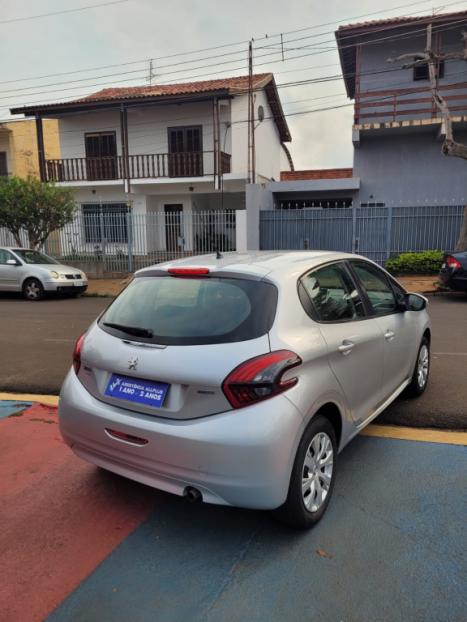 PEUGEOT 208 1.2 12V 4P ACTIVE FLEX, Foto 6