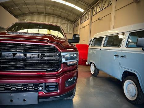 RAM 2500 6.7 I6 24V SLT CABINE DUPLA TURBO DIESEL NIGHT EDITION 4X4 AUTOMTICO, Foto 7