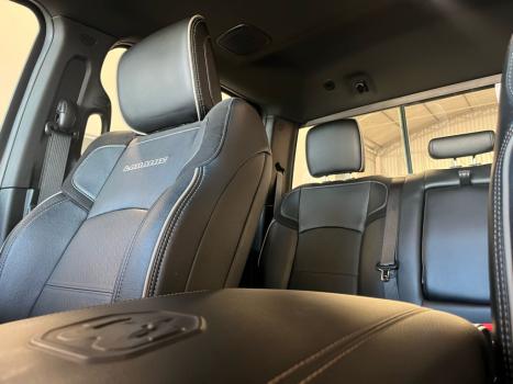RAM 2500 6.7 I6 24V SLT CABINE DUPLA TURBO DIESEL NIGHT EDITION 4X4 AUTOMTICO, Foto 27