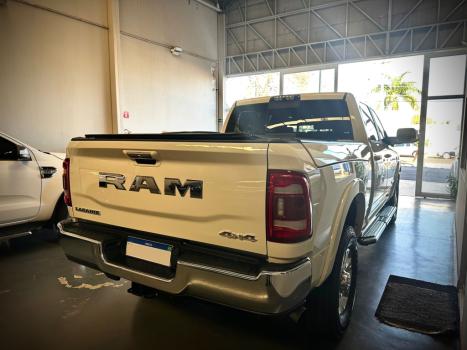 RAM 2500 6.7 I6 24V SLT CABINE DUPLA TURBO DIESEL LARAMIE 4X4 AUTOMTICO, Foto 10