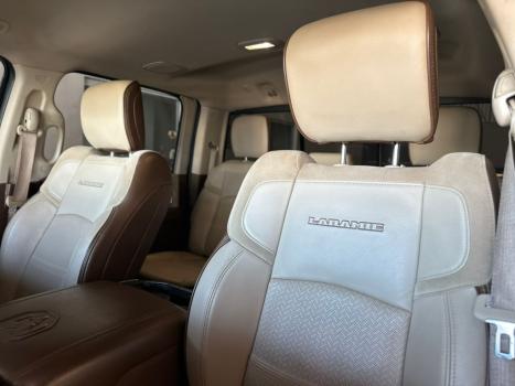 RAM 2500 6.7 I6 24V SLT CABINE DUPLA TURBO DIESEL LARAMIE 4X4 AUTOMTICO, Foto 19