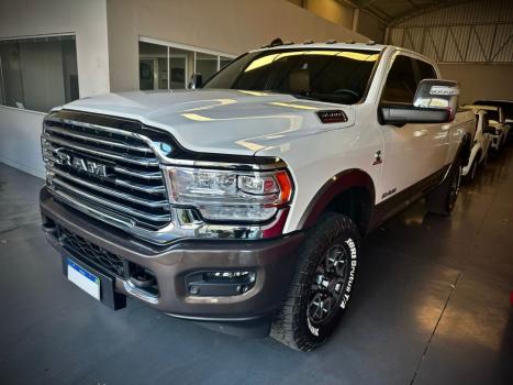 RAM 3500 6.7 I6 LIMITED LONG HORN CABINE DUPLA 4X4 TURBO DIESEL AUTOMTICO, Foto 2