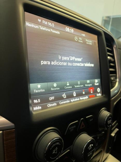 RAM Classic 5.7 V8 32V 4P HEMI LARAMIE NIGHT EDITION AUTOMTICO, Foto 19