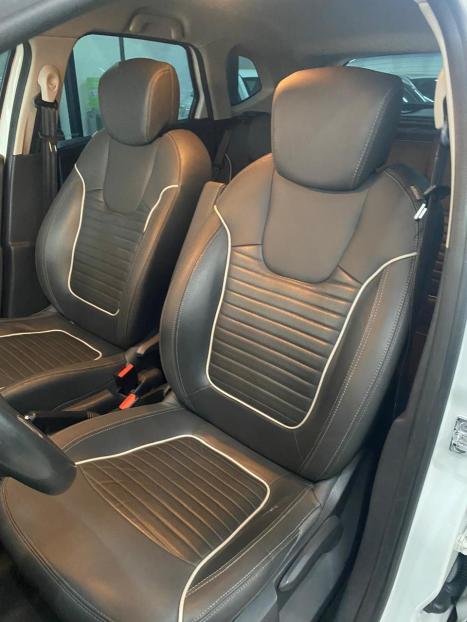 RENAULT Captur 1.6 16V 4P FLEX SCE INTENSE X-TRONIC CVT, Foto 17