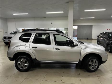 RENAULT Duster 1.6 16V 4P FLEX SCE AUTHENTIQUE X-TRONIC AUTOMTICO, Foto 4