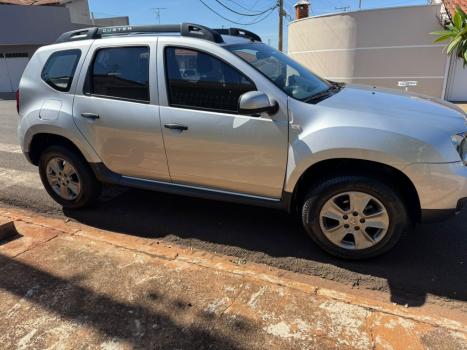 RENAULT Duster 1.6 16V 4P FLEX DYNAMIQUE AUTOMTICO CVT, Foto 2