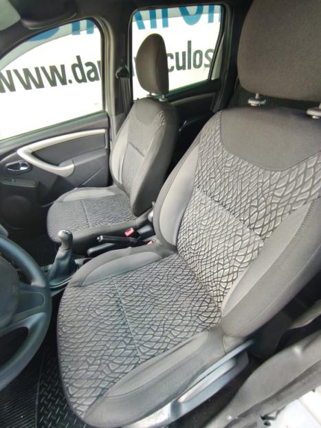 RENAULT Duster 1.6 16V 4P FLEX EXPRESSION, Foto 7
