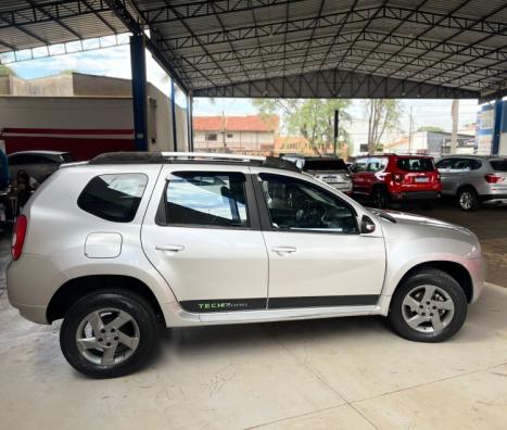 RENAULT Duster 1.6 16V 4P FLEX DYNAMIQUE AUTOMTICO CVT, Foto 3