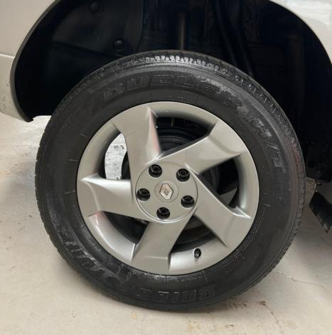 RENAULT Duster 1.6 16V 4P FLEX DYNAMIQUE AUTOMTICO CVT, Foto 14