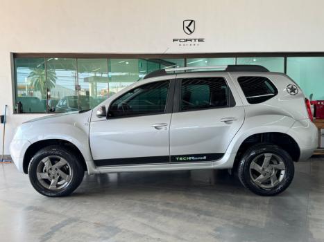 RENAULT Duster 2.0 16V 4P FLEX DYNAMIQUE AUTOMTICO, Foto 2